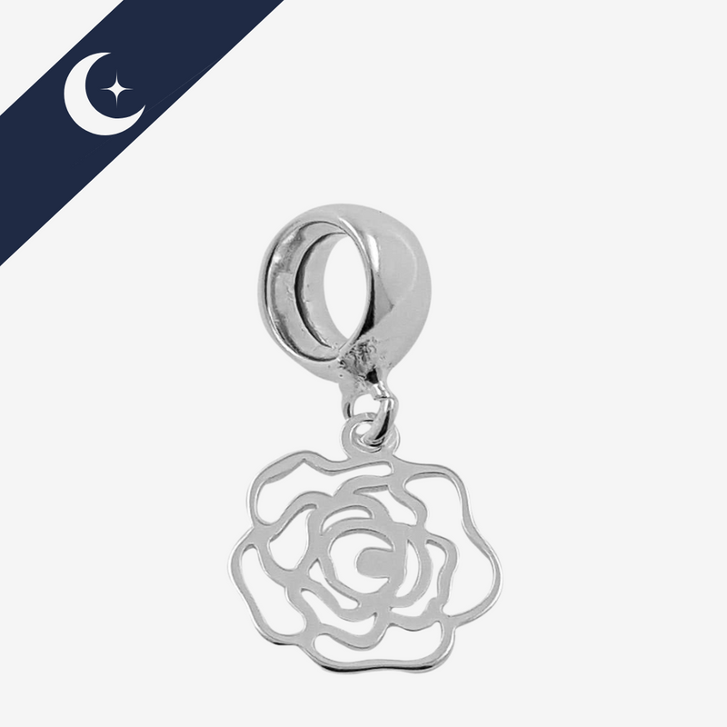 Berloque Rosa Vazada Prata 925 – Prata & Co. | Sofisticação e Delicadeza para Sua Pulseira ou Colar