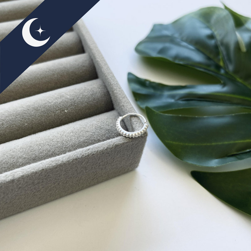 Piercing Argolinha Cravejada Prata 925 – Brilho e Sofisticação | Prata & Co